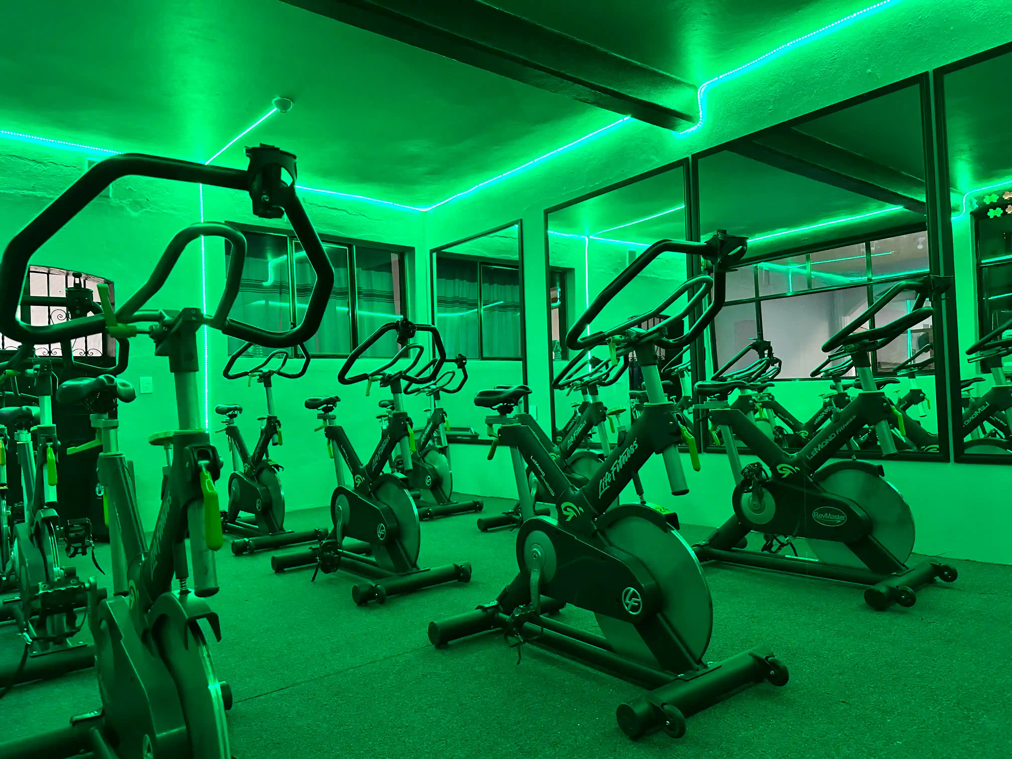 Clases de Spinning en Gym Trasciende