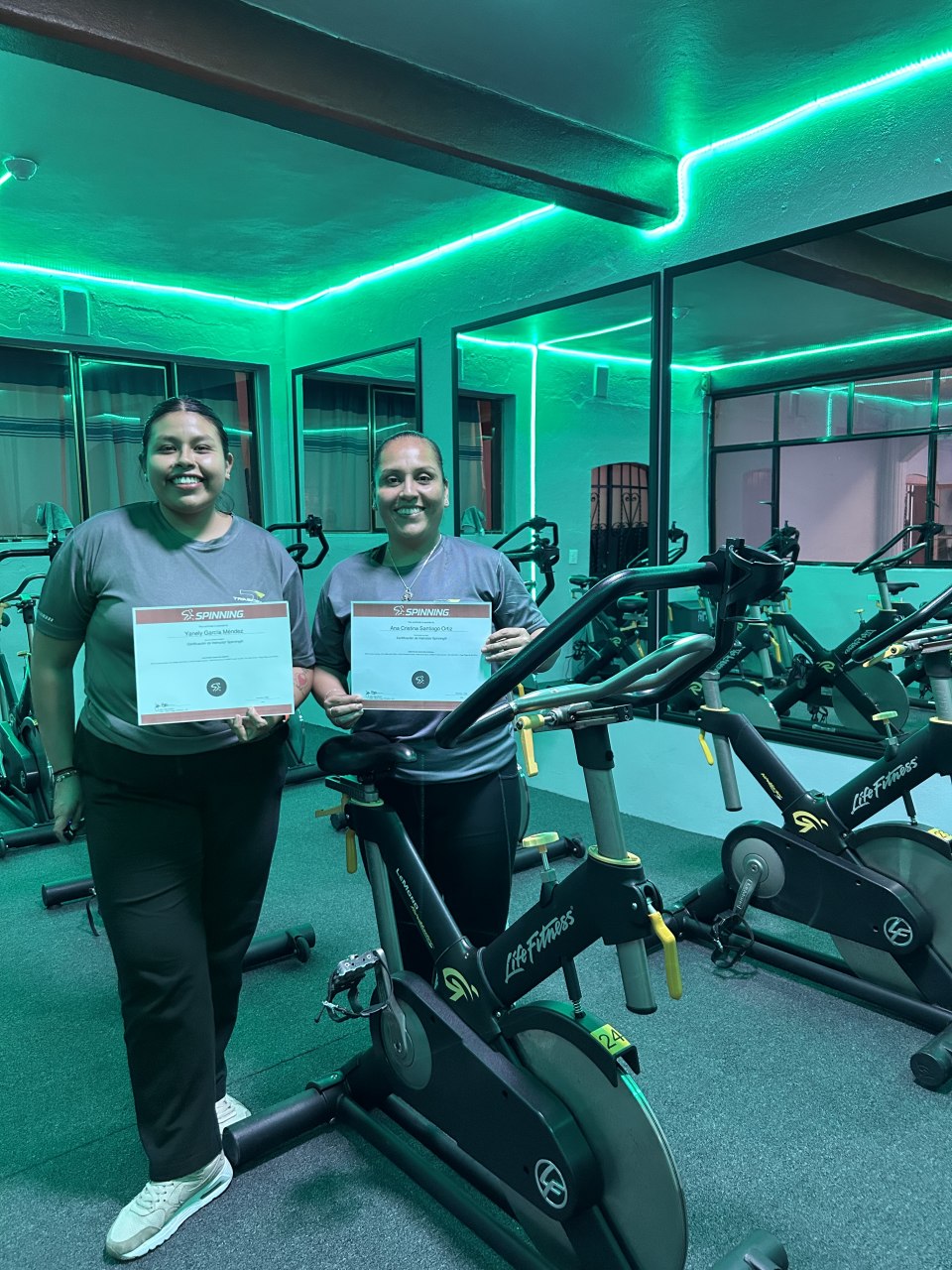 Recepción y área de bienvenida de Gym Trasciende en Ocotlán